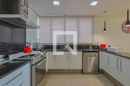 Apartamento à venda com 278m², 4 quartos e 4 vagasCozinha