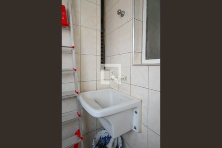 Apartamento à venda com 64m², 2 quartos e 1 vagaÁrea de Serviço