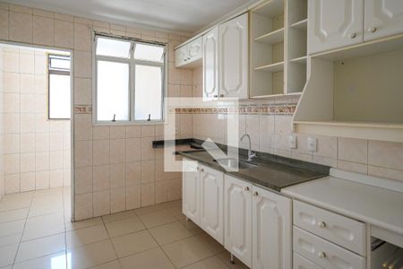 Apartamento à venda com 64m², 2 quartos e 1 vagaCozinha