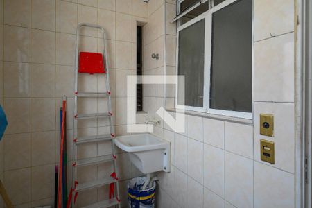 Apartamento à venda com 64m², 2 quartos e 1 vagaÁrea de Serviço