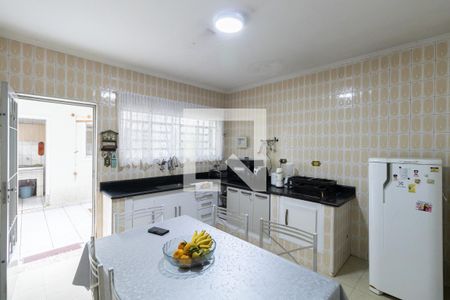 Casa para alugar com 230m², 2 quartos e 3 vagasCozinha