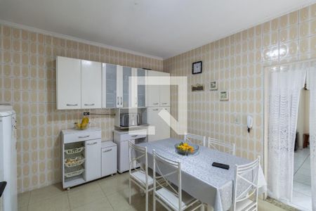 Casa para alugar com 230m², 2 quartos e 3 vagasCozinha