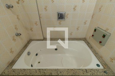 Casa para alugar com 230m², 2 quartos e 3 vagasBanheiro