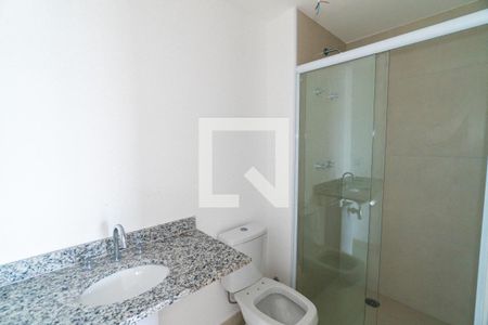 Apartamento à venda com 57m², 2 quartos e 1 vaga Apartamento à venda com 57m², 2 quartos e 1 vagaBanheiro da Suíte