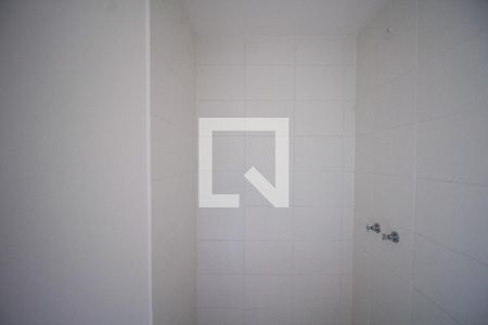 Apartamento à venda com 59m², 3 quartos e 1 vaga Apartamento à venda com 59m², 3 quartos e 1 vagaBanheiro da Suíte