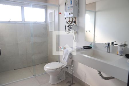 Apartamento à venda com 95m², 2 quartos e 1 vagaBanheiro da Suíte