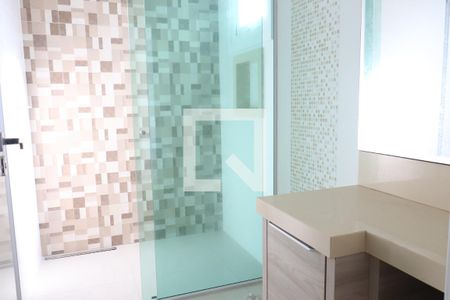 Casa à venda com 480m², 4 quartos e 4 vagasBanheiro da Suíte