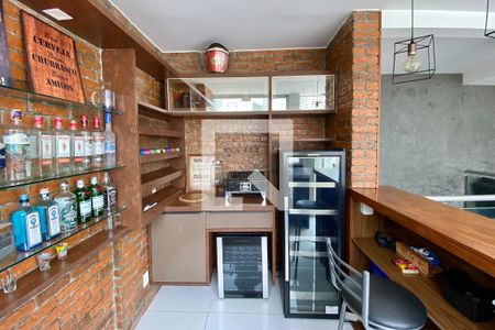 Apartamento à venda com 280m², 3 quartos e 2 vagas Apartamento à venda com 280m², 3 quartos e 2 vagas2º piso