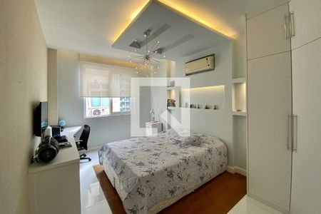 Apartamento à venda com 280m², 3 quartos e 2 vagas Apartamento à venda com 280m², 3 quartos e 2 vagasQuarto 2 - Suite