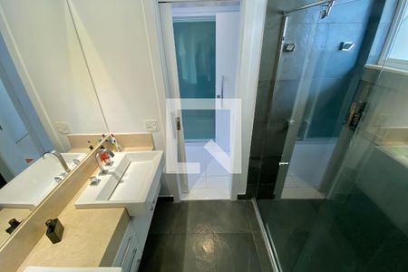 Apartamento à venda com 280m², 3 quartos e 2 vagas Apartamento à venda com 280m², 3 quartos e 2 vagasQuarto 1 - Suite