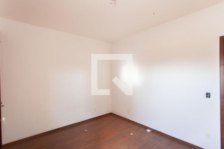 Apartamento à venda com 185m², 4 quartos e 2 vagas Apartamento à venda com 185m², 4 quartos e 2 vagasQuarto 2