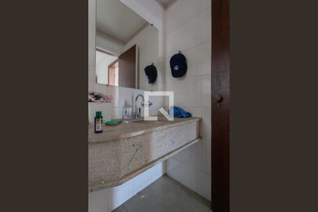 Apartamento à venda com 185m², 4 quartos e 2 vagas Apartamento à venda com 185m², 4 quartos e 2 vagasLavabo