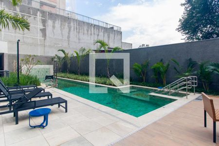 Apartamento à venda com 33m², 1 quarto e sem vagaÁrea comum - Piscina