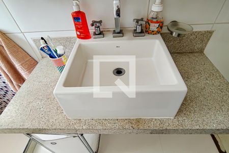 Casa à venda com 360m², 3 quartos e 2 vagas Casa à venda com 360m², 3 quartos e 2 vagasquarto 3 suite e closet