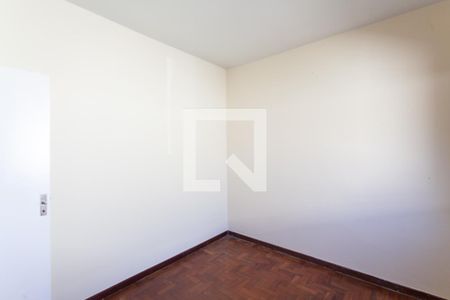 Casa à venda com 216m², 4 quartos e 2 vagasQuarto 1
