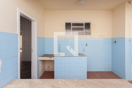 Casa à venda com 216m², 4 quartos e 2 vagasÁrea de Serviço