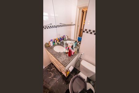 Apartamento à venda com 82m², 3 quartos e 2 vagasBanheiro da Suíte 1