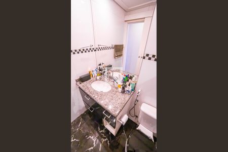 Apartamento à venda com 82m², 3 quartos e 2 vagasBanheiro 2