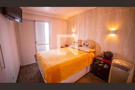 Apartamento à venda com 82m², 3 quartos e 2 vagasSuíte 1