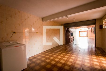 Casa à venda com 300m², 3 quartos e 5 vagas Casa à venda com 300m², 3 quartos e 5 vagasGaragem