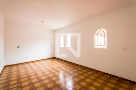 Casa à venda com 300m², 3 quartos e 5 vagas Casa à venda com 300m², 3 quartos e 5 vagasÁrea comum