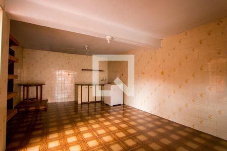 Casa à venda com 300m², 3 quartos e 5 vagas Casa à venda com 300m², 3 quartos e 5 vagasGaragem