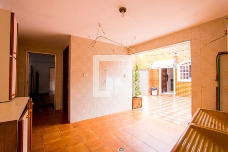 Casa à venda com 300m², 3 quartos e 5 vagas Casa à venda com 300m², 3 quartos e 5 vagasÁrea de serviço