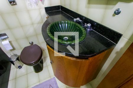 Casa à venda com 300m², 3 quartos e 5 vagas Casa à venda com 300m², 3 quartos e 5 vagasBanheiro do quarto 1