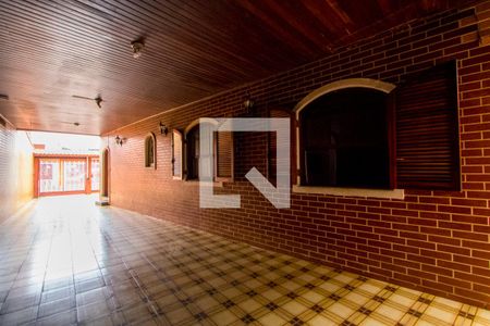 Casa à venda com 300m², 3 quartos e 5 vagas Casa à venda com 300m², 3 quartos e 5 vagasGaragem
