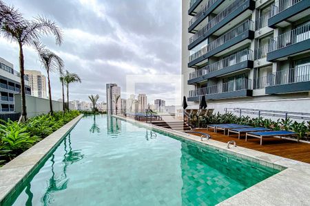 Apartamento para alugar com 36m², 1 quarto e sem vagaÁrea comum - Piscina