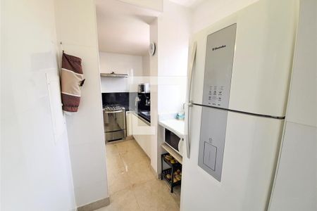 Apartamento à venda com 202m², 3 quartos e 3 vagas Apartamento à venda com 202m², 3 quartos e 3 vagasCozinha