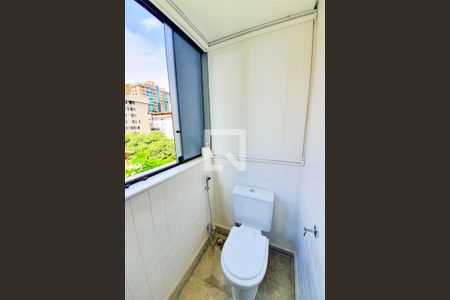 Apartamento à venda com 202m², 3 quartos e 3 vagas Apartamento à venda com 202m², 3 quartos e 3 vagasBanheiro