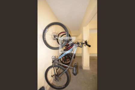 Casa à venda com 160m², 3 quartos e 4 vagasBicicletário