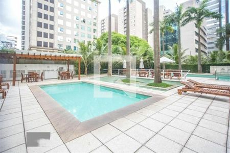 Apartamento para alugar com 124m², 3 quartos e 3 vagas