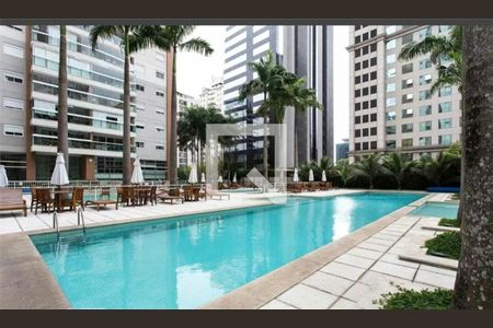 Apartamento para alugar com 124m², 3 quartos e 3 vagas