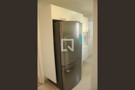 Apartamento para alugar com 124m², 3 quartos e 3 vagas