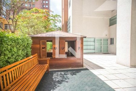 Apartamento para alugar com 124m², 3 quartos e 3 vagas