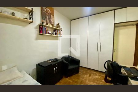 Apartamento à venda com 110m², 3 quartos e 1 vagaQuarto 2
