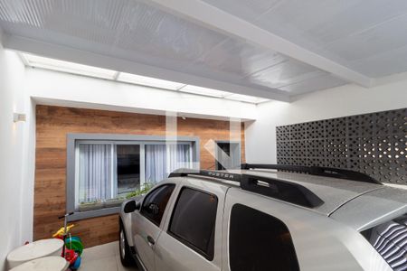 Casa à venda com 174m², 3 quartos e 2 vagas Casa à venda com 174m², 3 quartos e 2 vagasGaragem