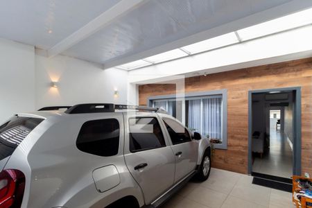 Casa à venda com 174m², 3 quartos e 2 vagas Casa à venda com 174m², 3 quartos e 2 vagasGaragem