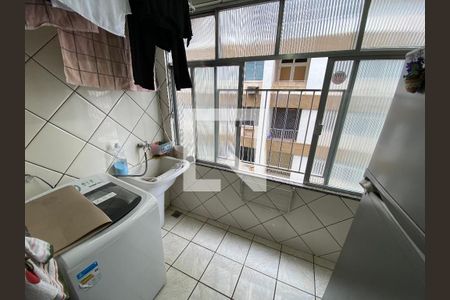 Apartamento à venda com 75m², 2 quartos e 1 vaga Apartamento à venda com 75m², 2 quartos e 1 vagaÁrea de Serviço