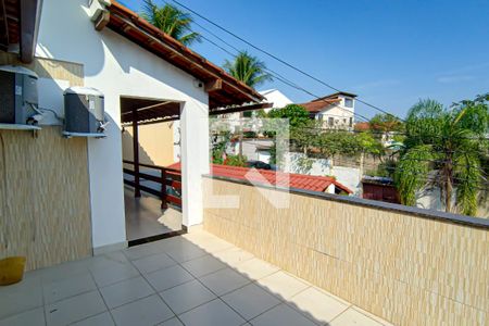 Casa à venda com 450m², 5 quartos e 2 vagas Casa à venda com 450m², 5 quartos e 2 vagasvaranda quartos