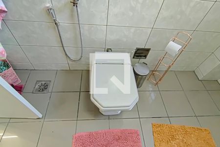 Casa à venda com 450m², 5 quartos e 2 vagas Casa à venda com 450m², 5 quartos e 2 vagasbanheiro social