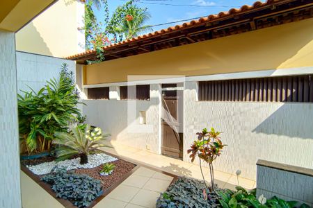 Casa à venda com 450m², 5 quartos e 2 vagas Casa à venda com 450m², 5 quartos e 2 vagasjardim - frente