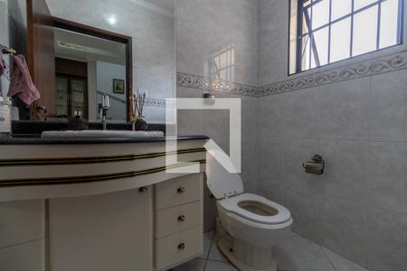 Casa à venda com 216m², 3 quartos e 4 vagas Casa à venda com 216m², 3 quartos e 4 vagasBanheiro 2