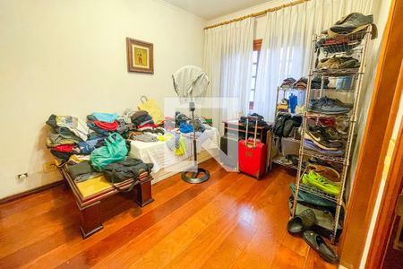 Casa à venda com 372m², 4 quartos e 6 vagas Casa à venda com 372m², 4 quartos e 6 vagasSuíte 1