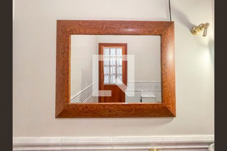 Casa à venda com 372m², 4 quartos e 6 vagas Casa à venda com 372m², 4 quartos e 6 vagasLavabo