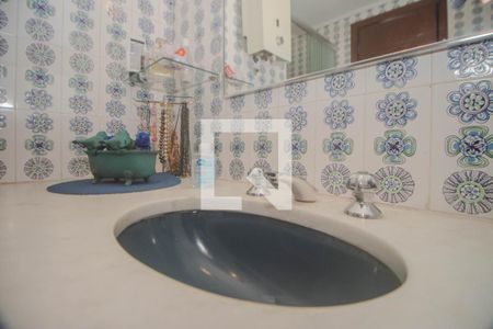 Apartamento à venda com 99m², 3 quartos e 1 vaga Apartamento à venda com 99m², 3 quartos e 1 vagaBanheiro