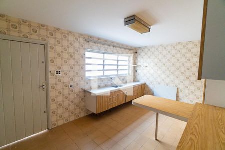 Casa à venda com 194m², 3 quartos e 2 vagasCozinha