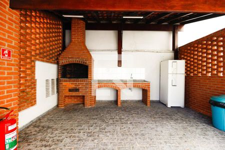 Apartamento à venda com 80m², 3 quartos e 2 vagas Apartamento à venda com 80m², 3 quartos e 2 vagasÁrea comum - Churrasqueira